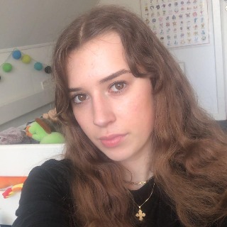 Hej er 16, søger venner / veninder, måske en kæreste. jeg elsker at være aktiv, eller at v ... kontakt Gabriella, single Kvinde fra Holbæk.