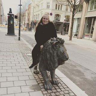 Hej. Jeg hedder Natasja.
Jeg er 25 år og er bosat i Odense.
Jeg elsker dyr og har tidlig ... kontakt Natasja, single Kvinde fra Odense S.